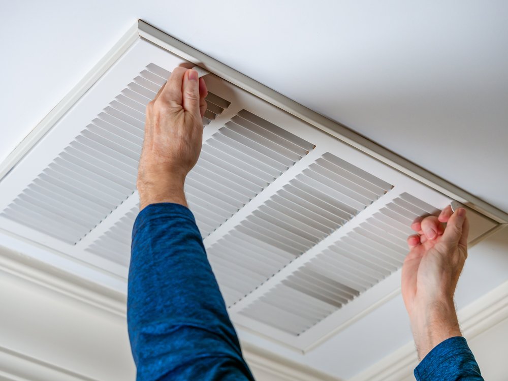 How to Remove Bacteria and Dirt from Vents and Air Ducts